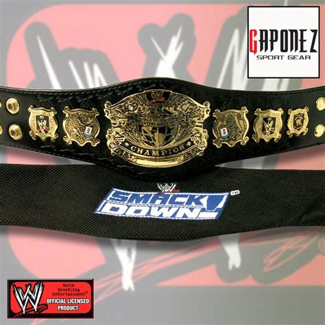 Чемпионские пояса WWE - 2 Февраля 2012 - WWE: Homepage