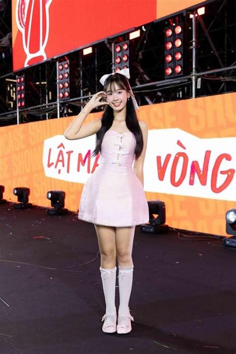 H Ng Thu Xinh Nh Hot Girl Ng L T M T C A L H I B O Tri Th C Cu C S Ng