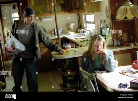 EMINEM & KIM BASINGER 8 MILE (2002 Stock Photo: 31132960 - Alamy