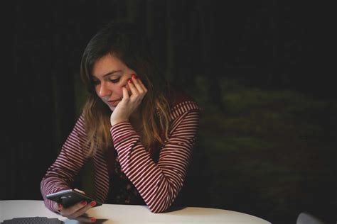 how to stop wasting time on phone