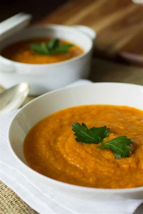 Spicy Carrot Soup - Primavera Kitchen