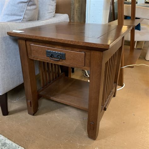 Craftsman Style End Table Everett Consignment