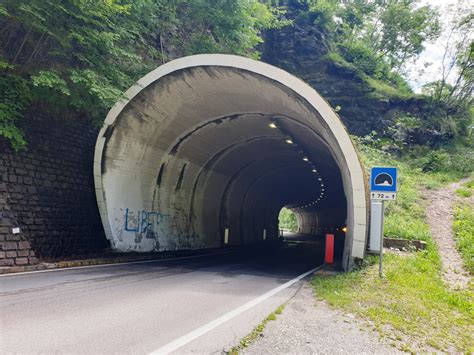 Valle San Felice Tunnel Mori 1972 Structurae