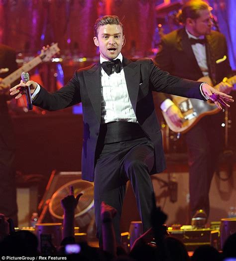 Hes Bringing Sexy Back Justin Timberlake Shows He Hasnt Lost His