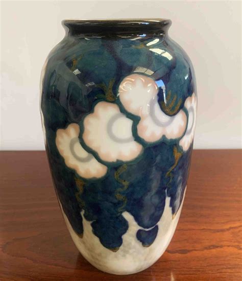 Proantic Camille Tharaud Medallion Vase