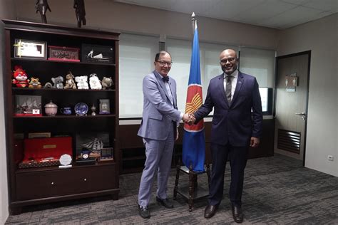 Deputy Secretary General Of ASEAN Meets With Deputy Secretary General