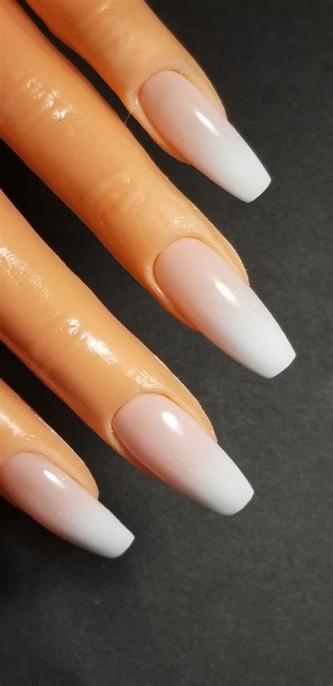 Chiêm Ngưỡng Mẫu Ombre Nails Airbrush được Yêu Thích Nhất