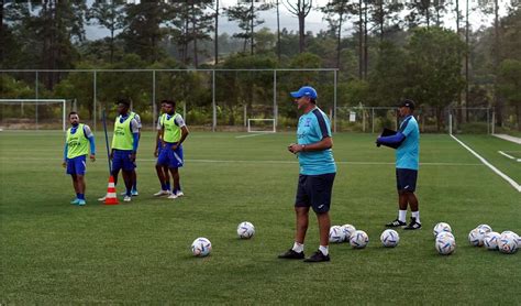 Diego Vázquez Sobre La Convocatoria De Argentina “no Me Sorprende Para