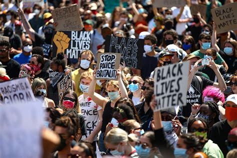 Smithsonian Museums Collecting White House Protest Signs 103 7 Tha Beat