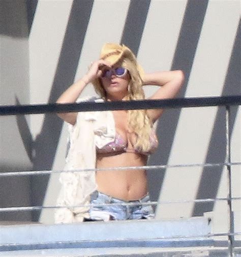 Jessica Simpson Nude Huge Natural Tits Pics And Porn Scandal Planet