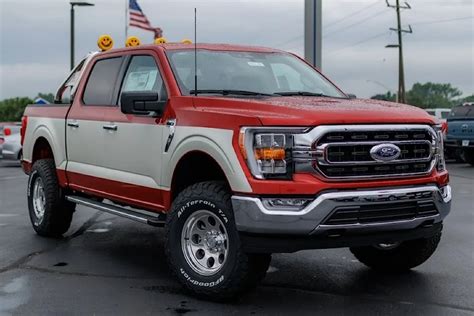 Ford F 150 Retro Look 700hp V8 For 25k Motortrends