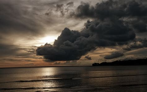 Nimbus No People Horizon Over Water Dramatic Sky Outdoors Clouds