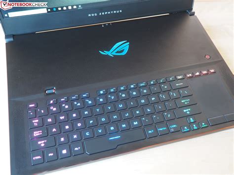 Asus Rog Zephyrus S Gx Hands On Notebookcheck News