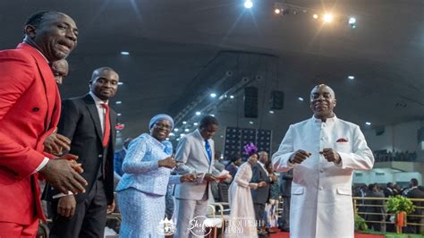 BISHOP DAVID OYEDEPO RETURNED A CAR GIFT THAT WAS GIVEN TO HIM BY A