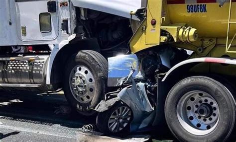 Un Muerto Deja Carambola En Autopista Guadalajara Colima