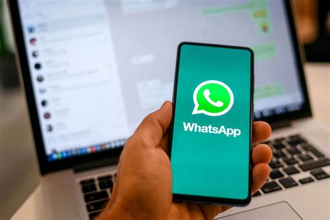 Cara Menawarkan Produk Lewat WhatsApp Paling Ampuh Koala