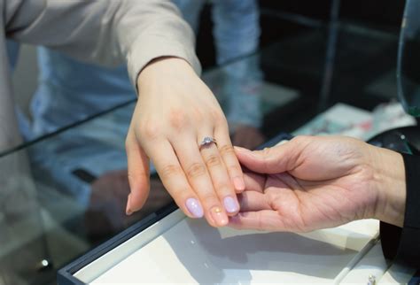 【金沢・野々市】太い指を綺麗に見せたい！おすすめの結婚指輪デザイン3選 Jewelry Story ジュエリーストーリー ブライダル