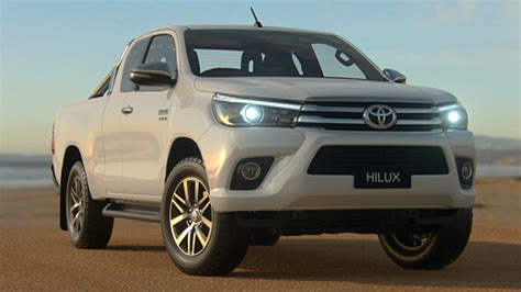 HiLux 4x4 SR5 Extra Cab Pick Up Sci Fleet Toyota