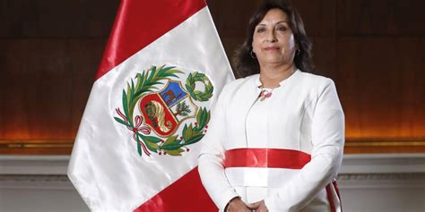 ¿quién Es Dina Boluarte La Primera Mujer Que Asume La Presidencia De Perú