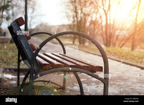 Sunset Park Bench Stock Photo - Alamy