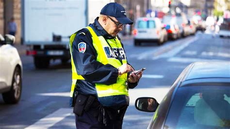 Lourde Amende Et Retrait De Points Pour Tous Les Conducteurs Qui Ont Ce