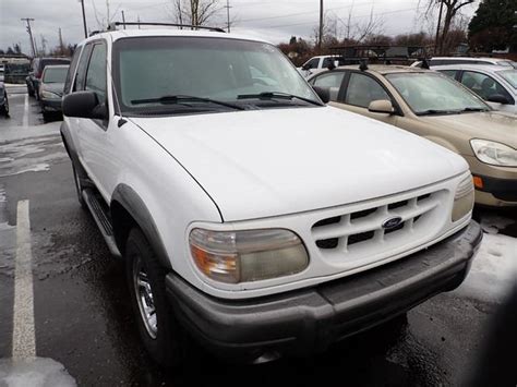 2000 Ford Explorer Sport - Speeds Auto Auctions