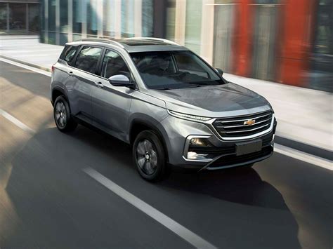 Chevrolet Captiva - технические характеристики, модельный ряд ...