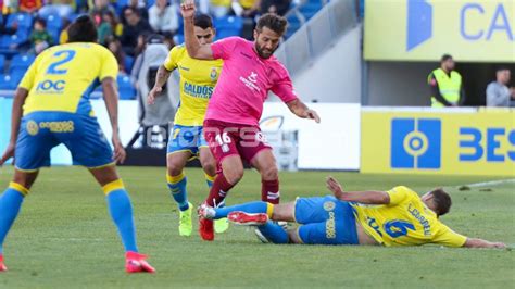 El Cd Tenerife Consigue Un Valioso Punto En El Derbi Canario