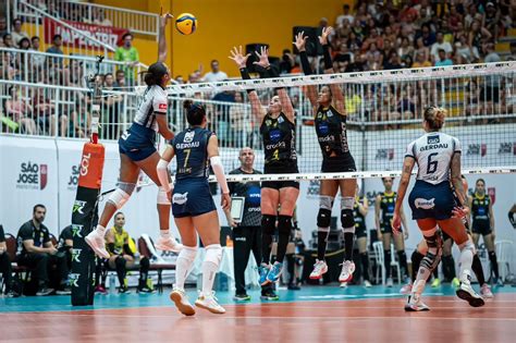 Última rodada da Superliga Feminina saiba o que está em jogo vôlei ge