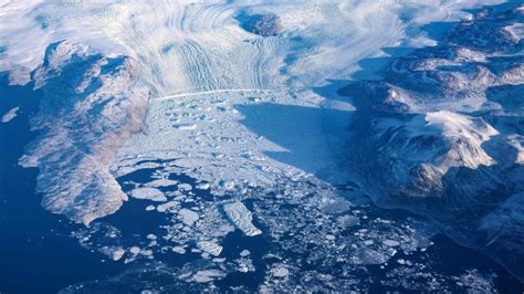 Greenland's Northern Glaciers in Trouble: New Study Reveals Rapid Ice ...