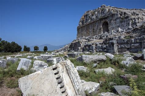 Priene Miletos Didyma Tour From Kusadasi Touroogle