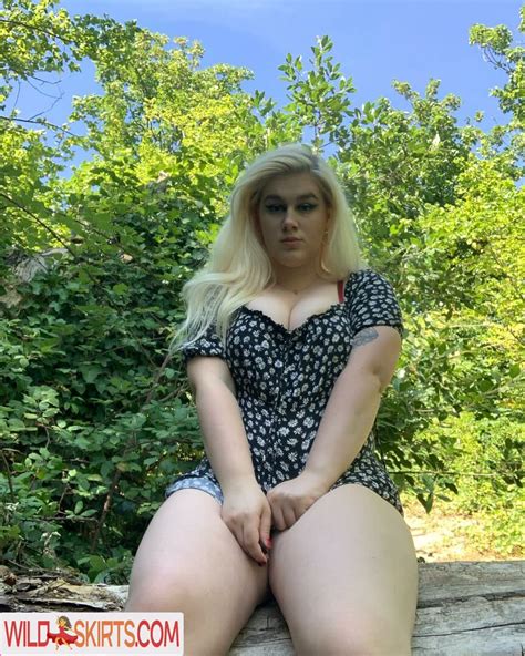 Astrid Rose Astrid Rosexoxo Astrid Rose Xoxo Nude Onlyfans Instagram Leaked Photo