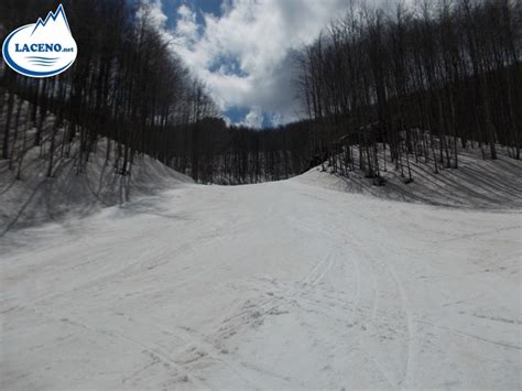 Servizio Fotografico Situazione Neve Sulle Piste Aprile