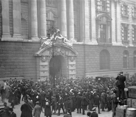 Murder Case of Dr. Hawley Harvey Crippen. 1910