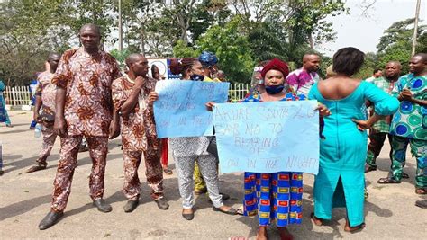 Breaking Herdsmen Eviction Protest Rocks Akure Over Akeredolus Order