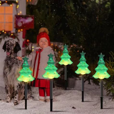 outdoor solar powered christmas tree 1