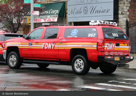 Einsatzfahrzeug Fdny Ems Ems Division Tactical Response Group