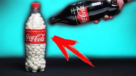 Was Passiert Mit 1000 Mentos Und Coca Cola In Eine Flasche Experiment