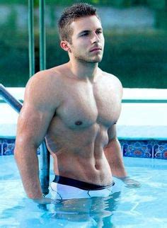 Chris Evans Wet In The Pool Scans Naked Male Celebrities