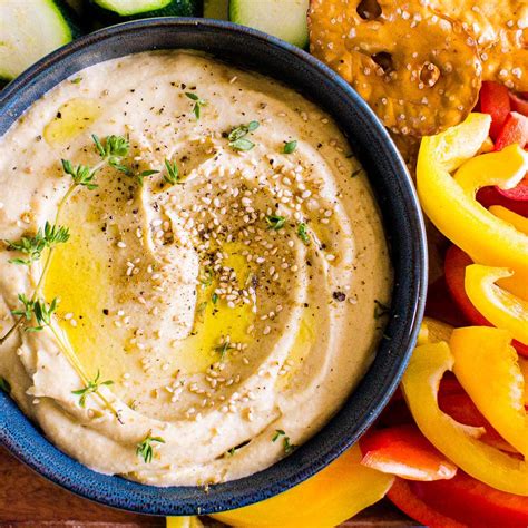 The Best Garlic Hummus Recipe