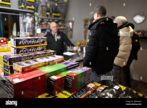 Berlin Deutschland Dezember Thomas Sellnow L Pyrotechniker