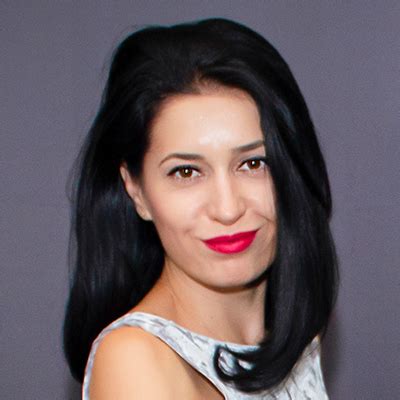 Etty VR Porn Videos VRPorn