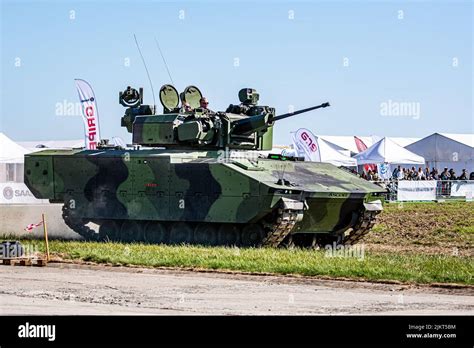 Tanque De La Otan Fotograf As E Im Genes De Alta Resoluci N Alamy