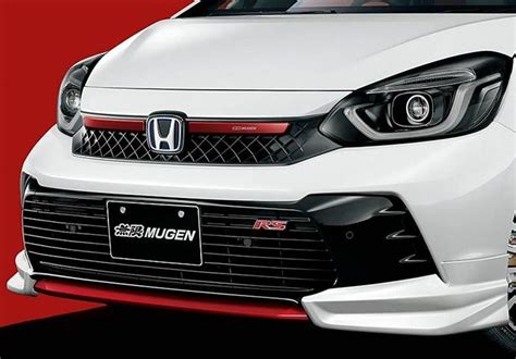 Paket Modifikasi Honda Jazz Rs Jadi Mirip Civic Type R Versi Imut