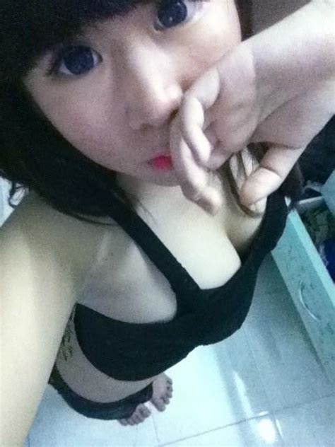 Vy Meo Nude Pics Page 2