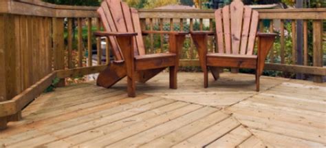 Tips For Protecting Outdoor Wood Furniture From Weather