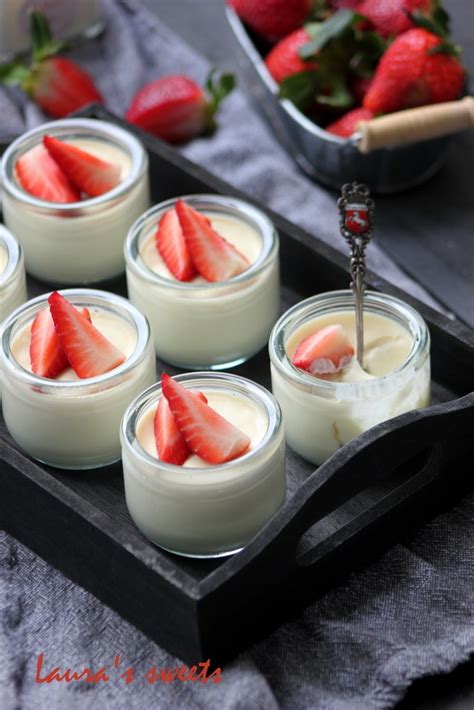 Panna Cotta Cu Lamaie Si Capsuni LauraSweets Ro