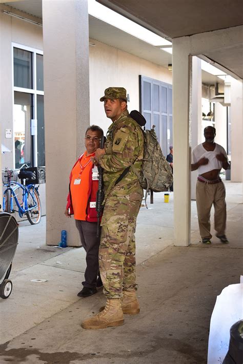 Florida National Guard Soldiers provide shelter security > National ...