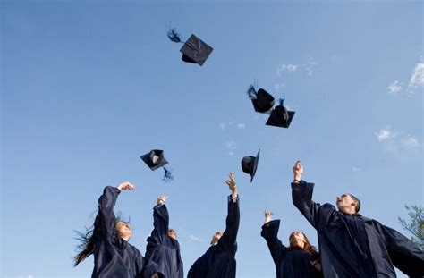 U.S. High School Graduation Rate Hits All-Time High | Data Mine | US News