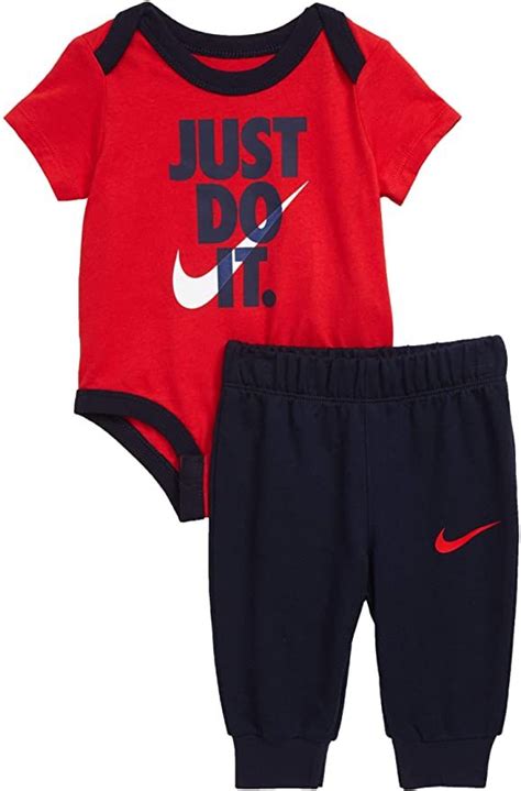 Amazon.com: Nike Baby Boy Bodysuit & Pants 2 Piece Set (0-3 Months ...